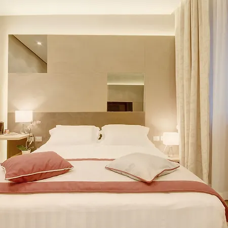 Sun Luxury Pantheon 4*