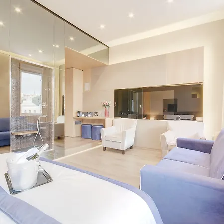 Sun Luxury Pantheon 4*