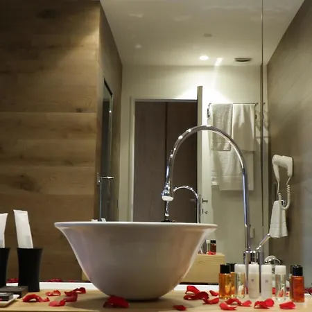 Sun Luxury Pantheon 4* Rom