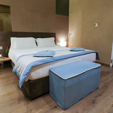 Sun Luxury Pantheon Guest house