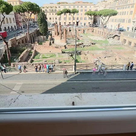 Sun Luxury Pantheon Guest house 3*
